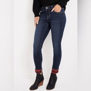 m Jeans by Maurices Mid-rise Super Soft Denim Plaid Jegging Size Medium NWT